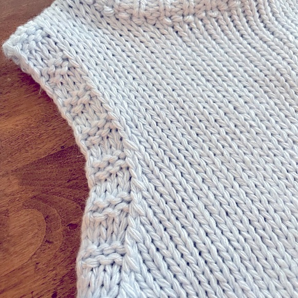 Baby Blue sleeveless sweater NWT from Anthropologie - Picture 4 of 6